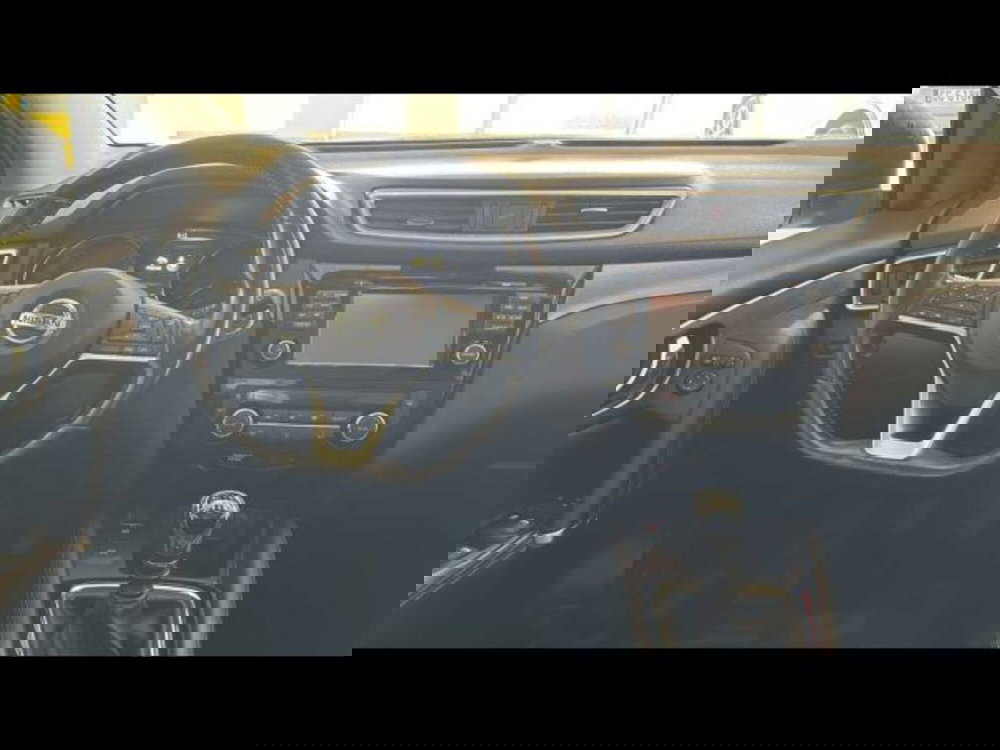 Nissan Qashqai usata a Caltanissetta (8)