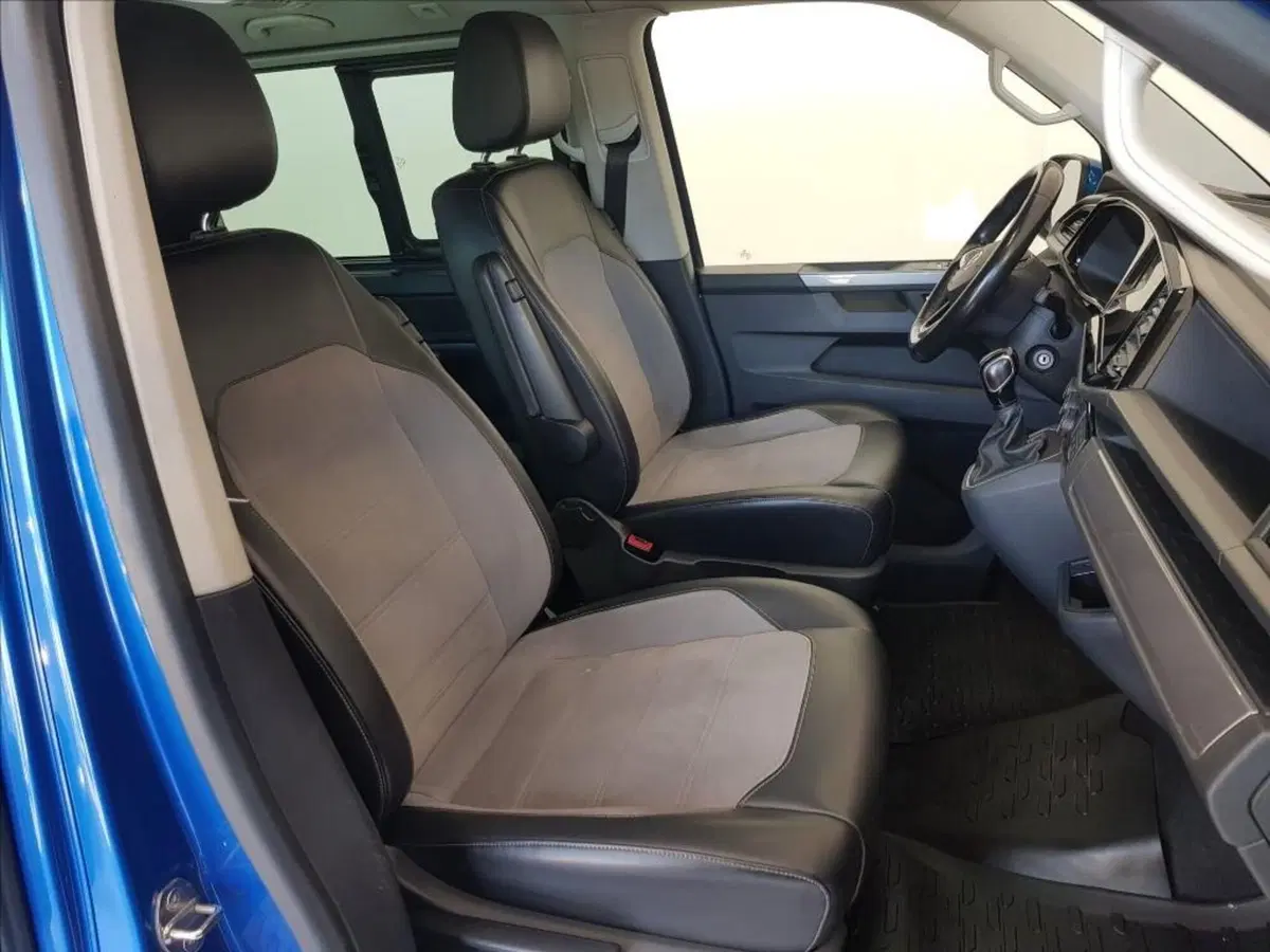 Volkswagen Multivan usata a Lucca (11)