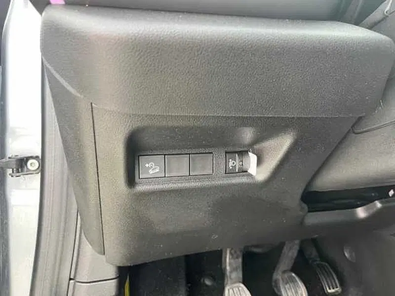 Jeep Avenger usata a Ravenna (17)