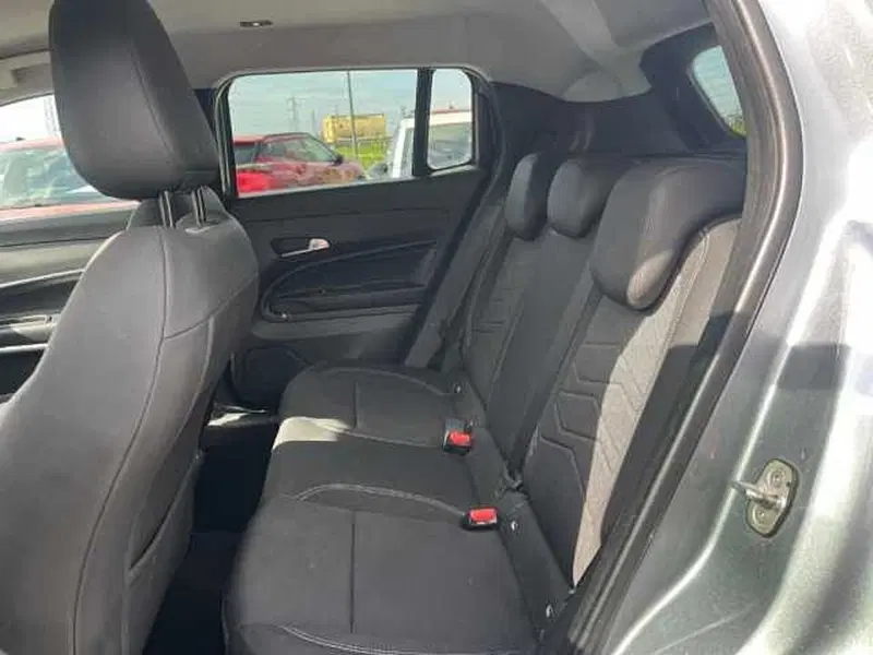 Jeep Avenger usata a Ravenna (19)