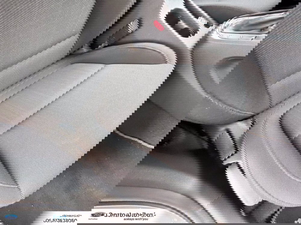 Hyundai Kona usata a Roma (8)