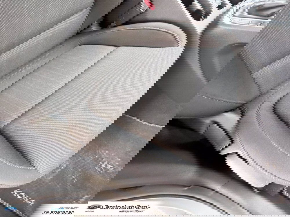 Hyundai Kona usata a Roma (8)