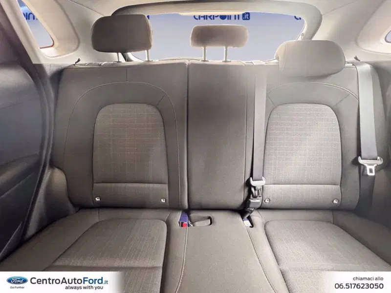 Hyundai Kona usata a Roma (9)