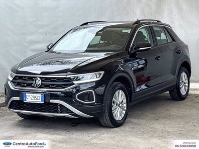 Volkswagen T-Roc 2.0 tdi Life 150cv dsg del 2025 usata a Albano Laziale