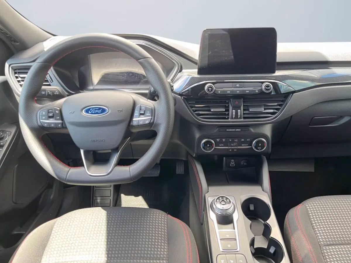 Ford Kuga usata a Milano (12)