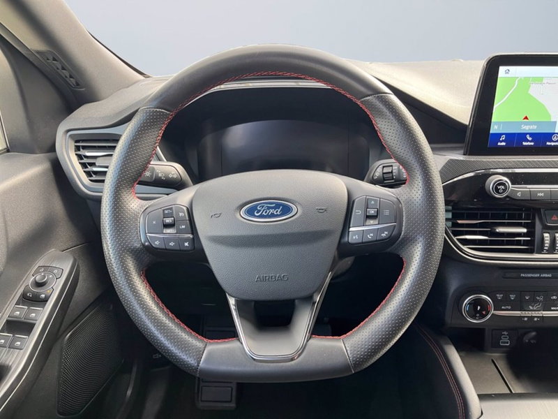 Ford Kuga usata a Milano (13)
