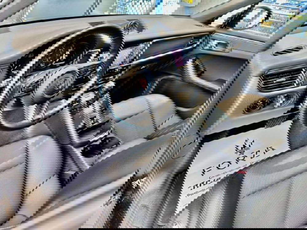 Porsche Macan usata a Torino (11)