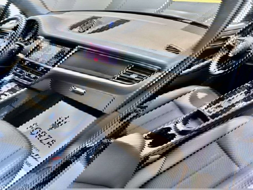 Porsche Macan usata a Torino (14)