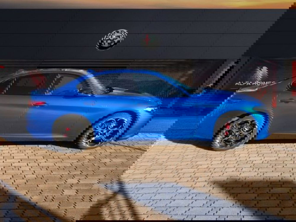 Alfa Romeo Giulia usata a Monza e Brianza (4)