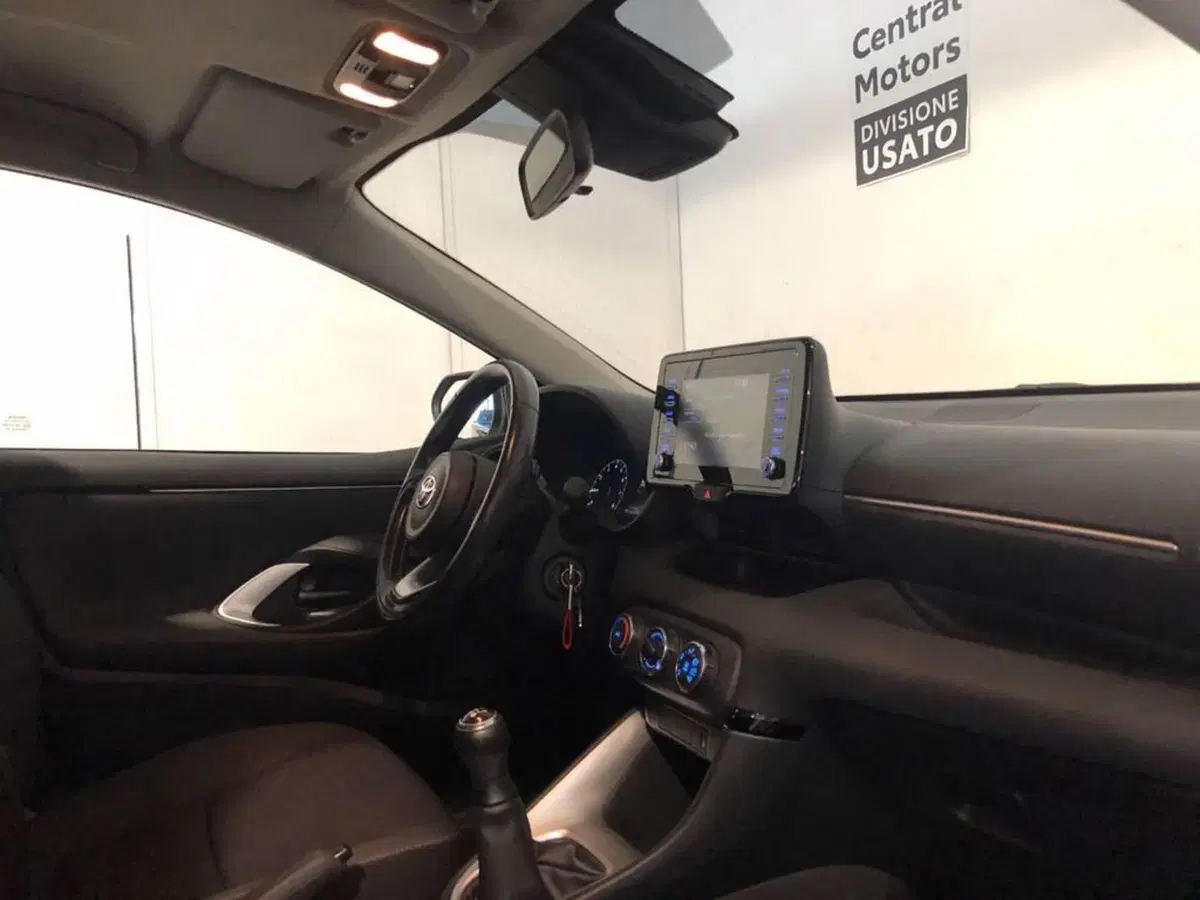 Toyota Yaris usata a Torino (11)