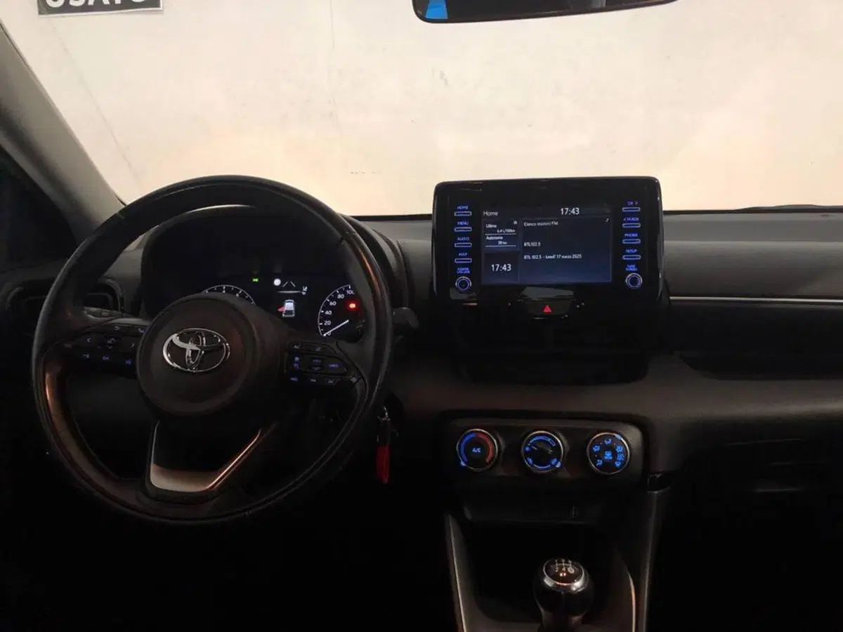 Toyota Yaris usata a Torino (9)