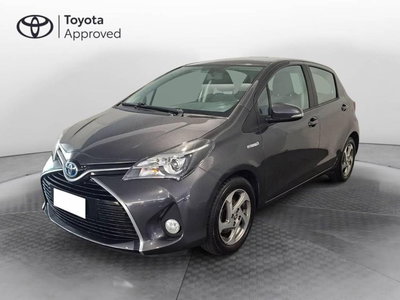Toyota Yaris 1.5 Hybrid 5 porte Active del 2016 usata a Torino