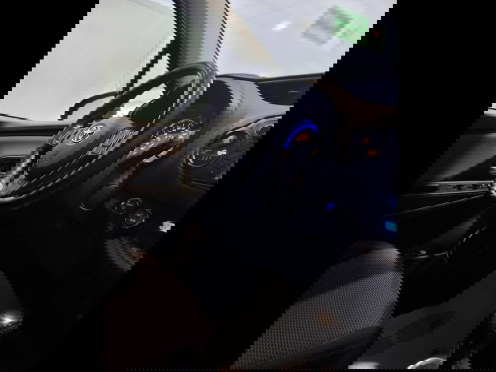 Toyota Yaris usata a Torino (12)