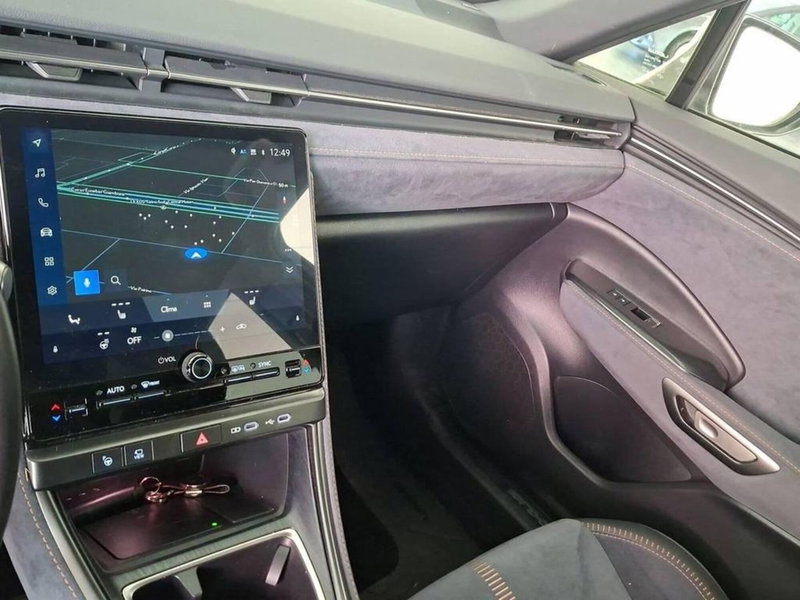 Lexus LBX usata a Torino (9)