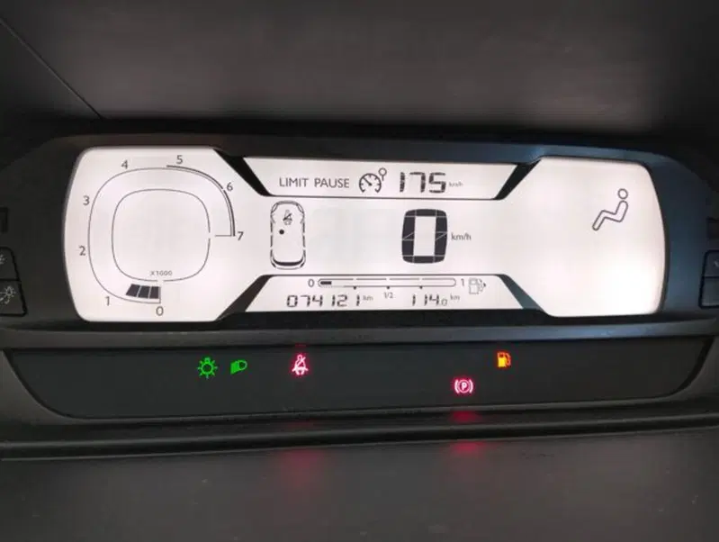 Citroen C4 Picasso usata a Como (13)