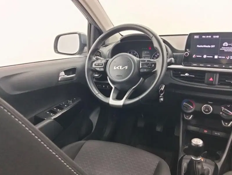 Kia Picanto usata a Como (9)