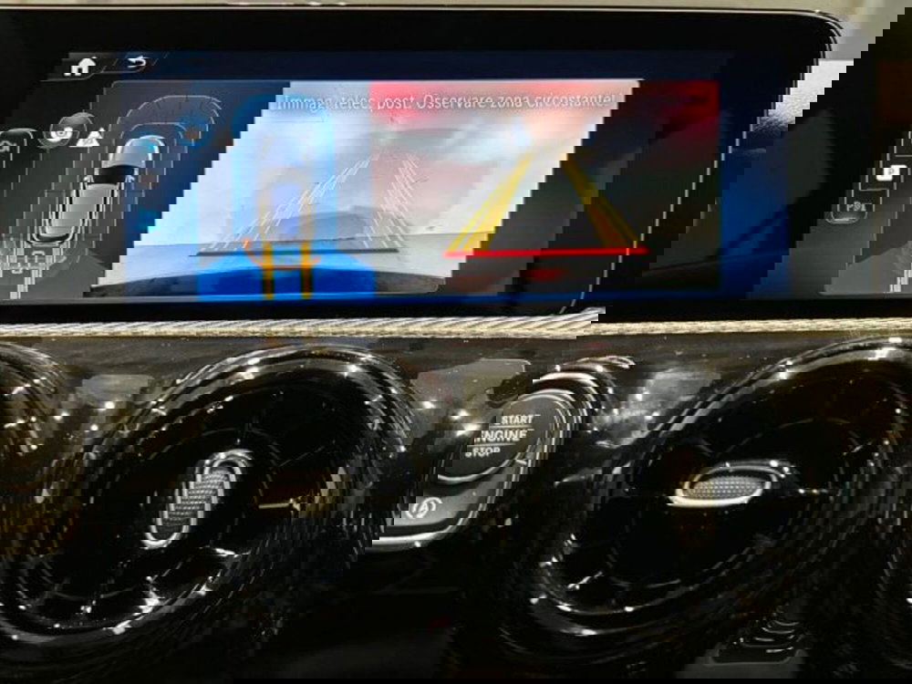 Mercedes-Benz Classe A Sedan nuova a Bologna (12)