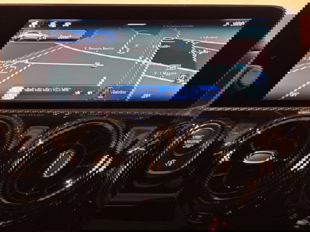 Mercedes-Benz Classe A Sedan nuova a Bologna (17)