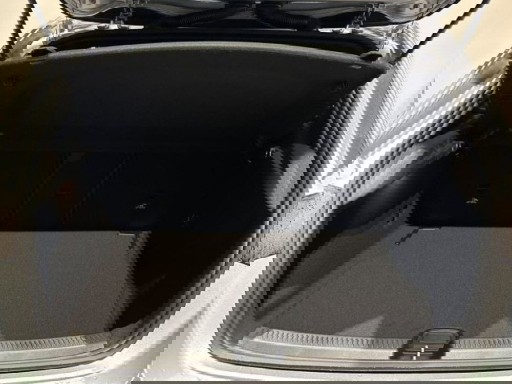 Mercedes-Benz Classe A nuova a Bologna (7)