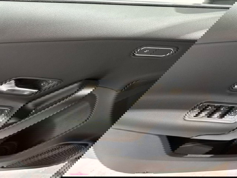 Mercedes-Benz Classe A nuova a Bologna (10)