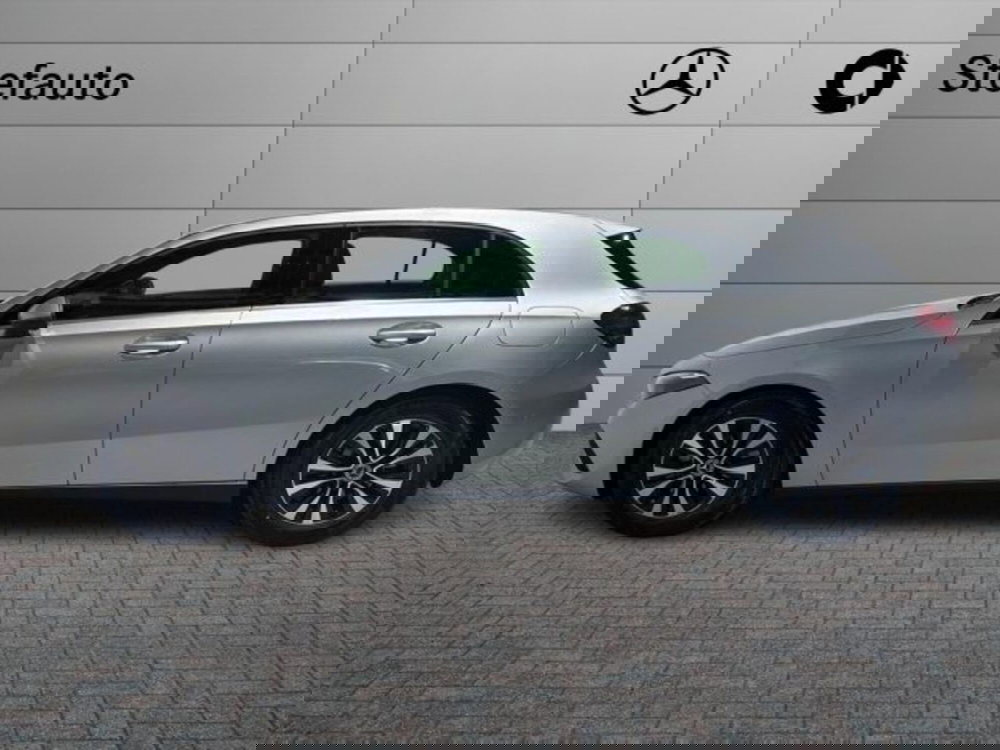 Mercedes-Benz Classe A nuova a Bologna (3)