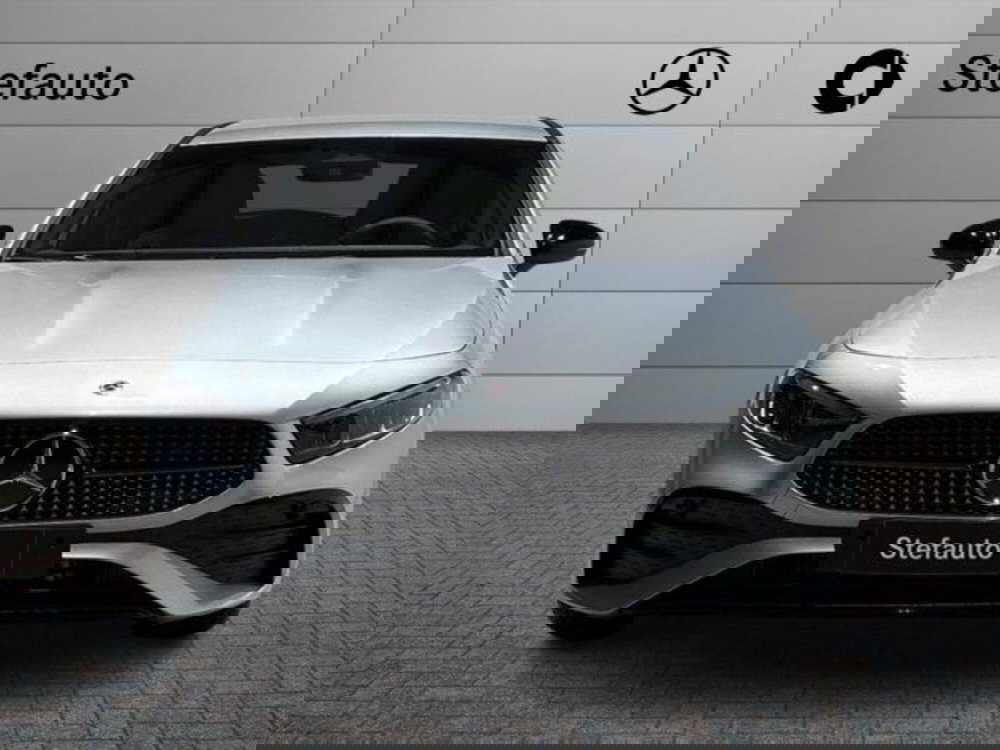 Mercedes-Benz Classe A nuova a Bologna (4)