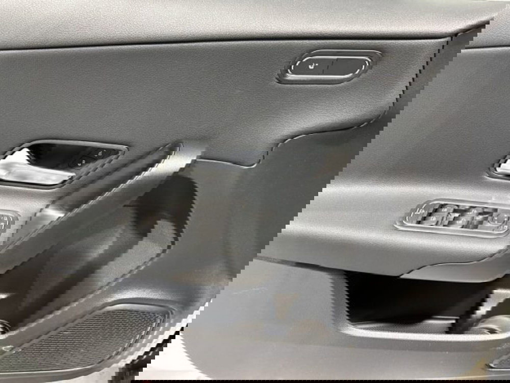 Mercedes-Benz Classe A Sedan nuova a Bologna (10)