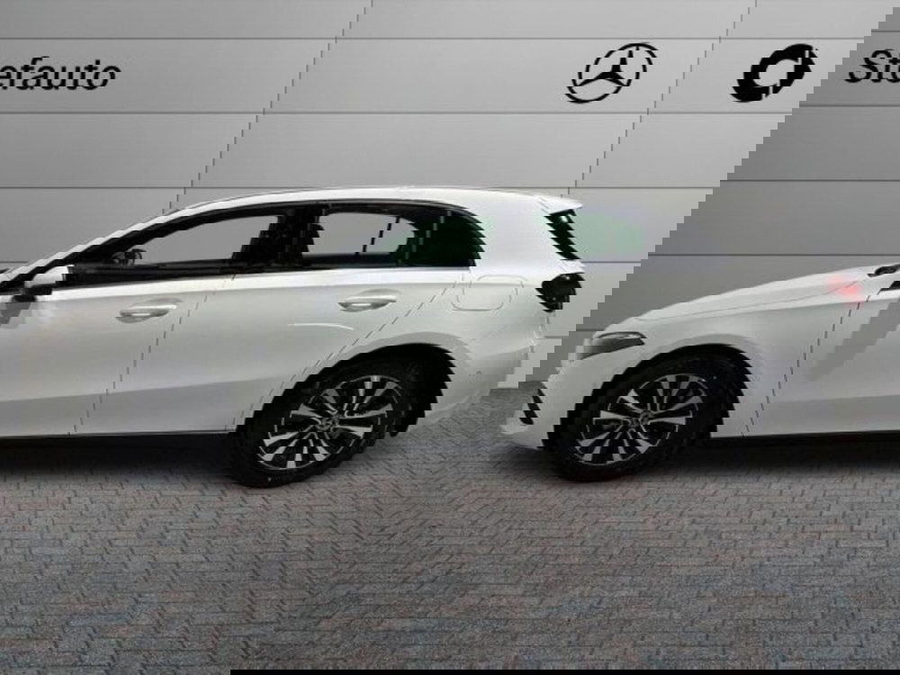 Mercedes-Benz Classe A Sedan nuova a Bologna (3)