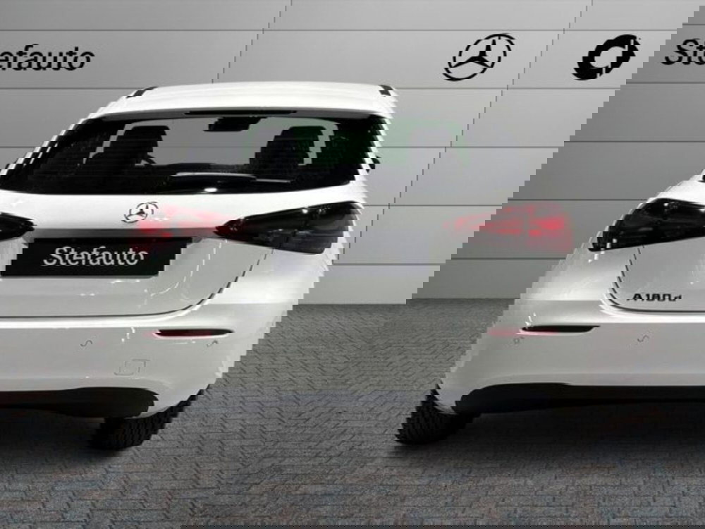 Mercedes-Benz Classe A Sedan nuova a Bologna (6)