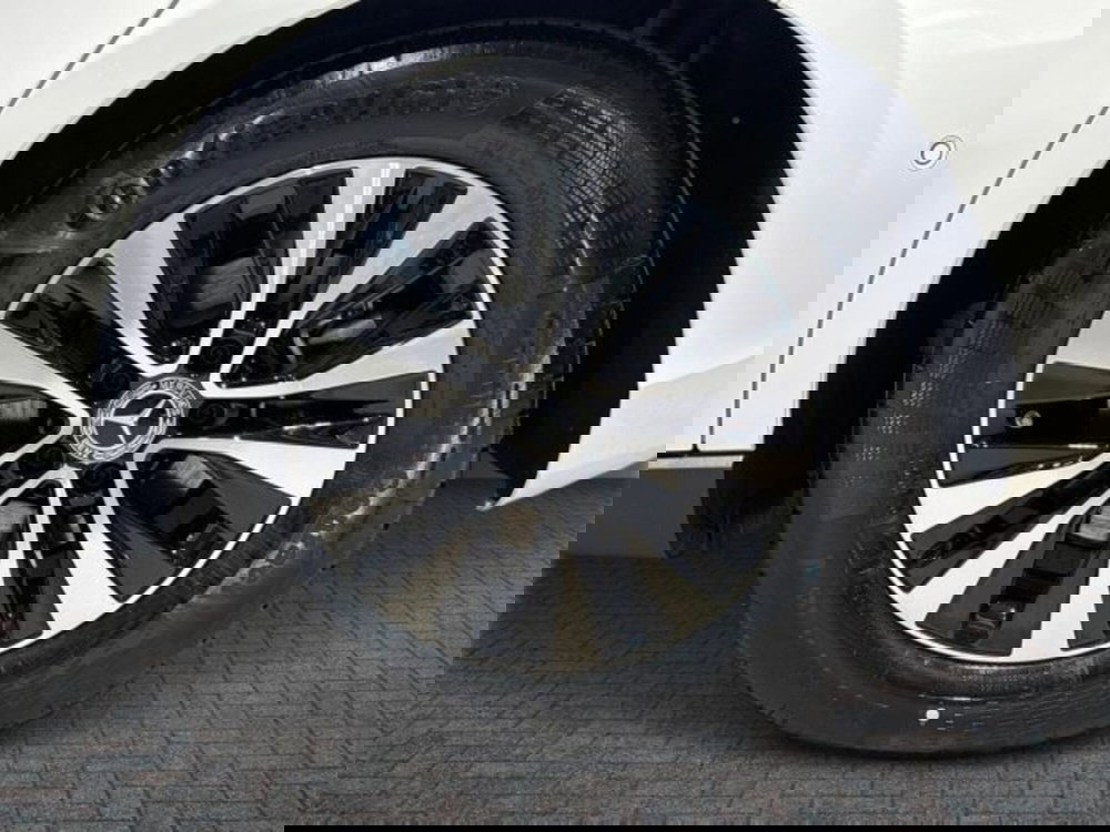 Mercedes-Benz Classe A Sedan nuova a Bologna (8)