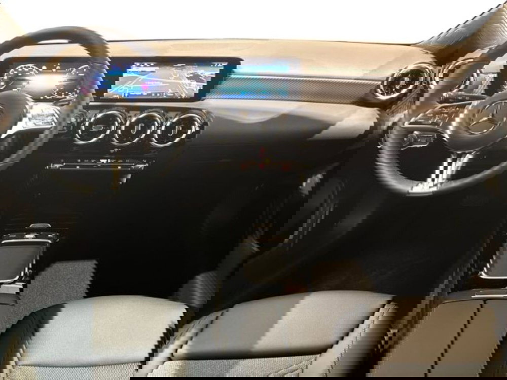 Mercedes-Benz Classe A nuova a Bologna (13)