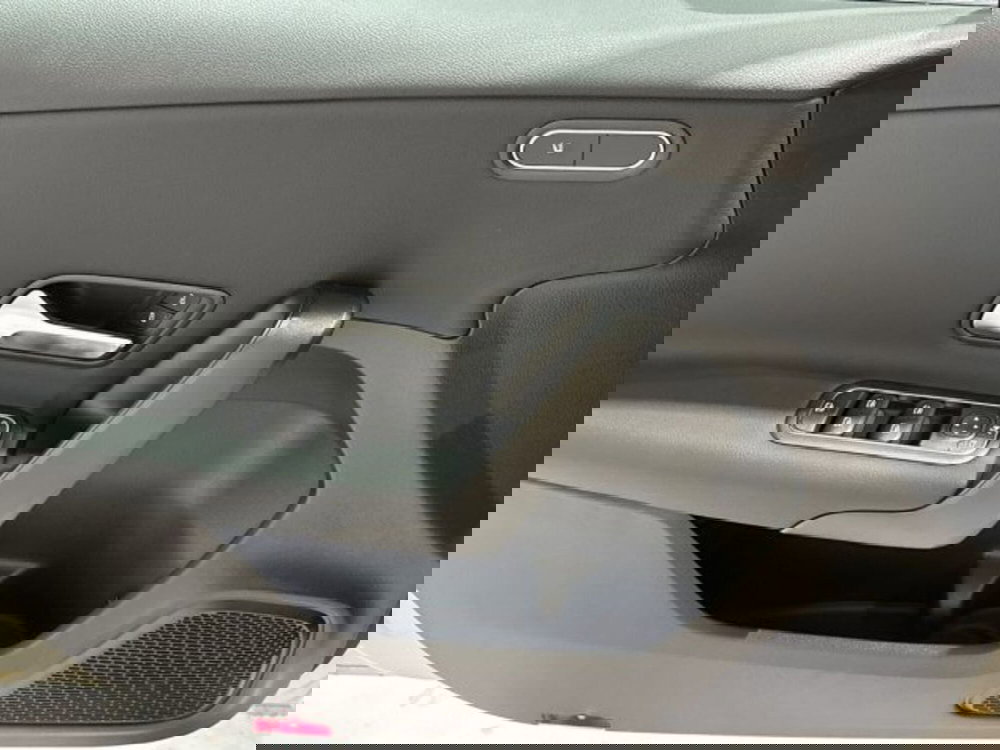 Mercedes-Benz Classe A Sedan nuova a Bologna (10)