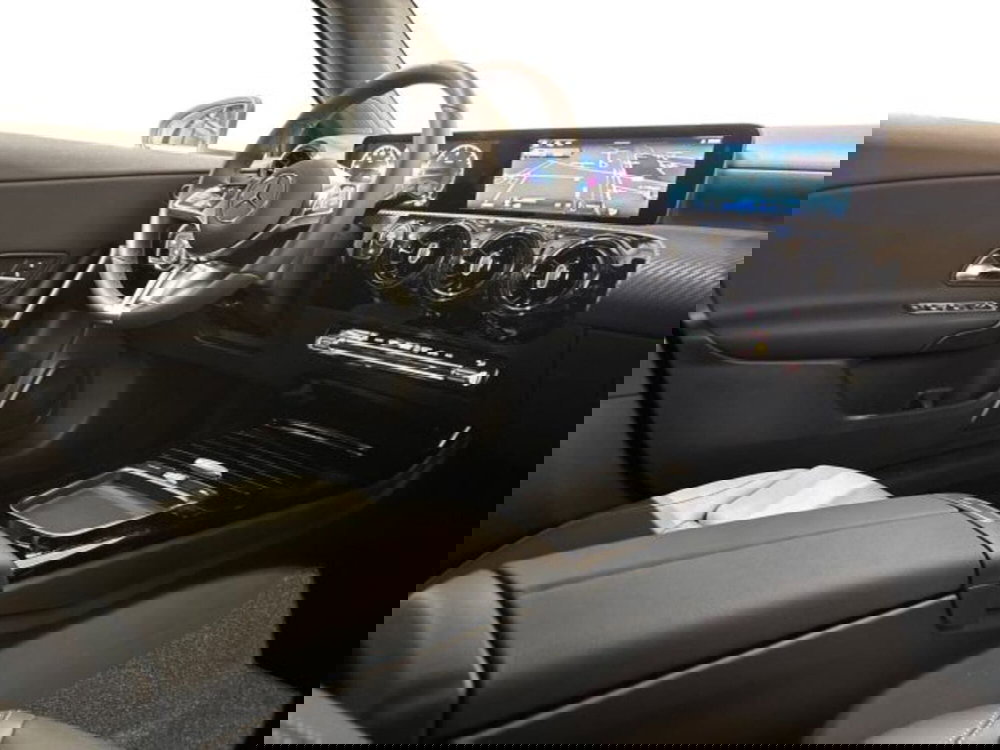 Mercedes-Benz Classe A Sedan nuova a Bologna (15)