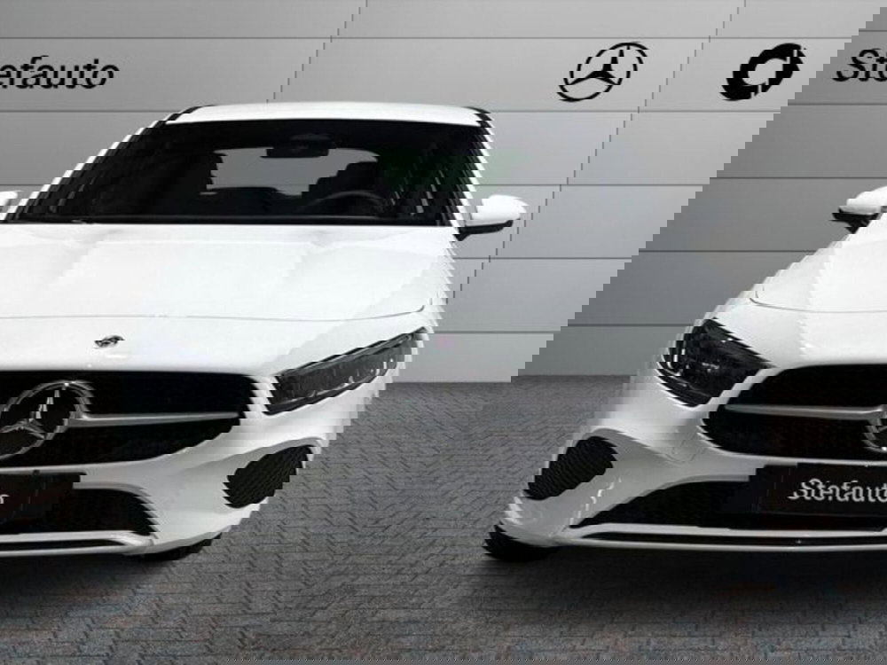 Mercedes-Benz Classe A Sedan nuova a Bologna (4)