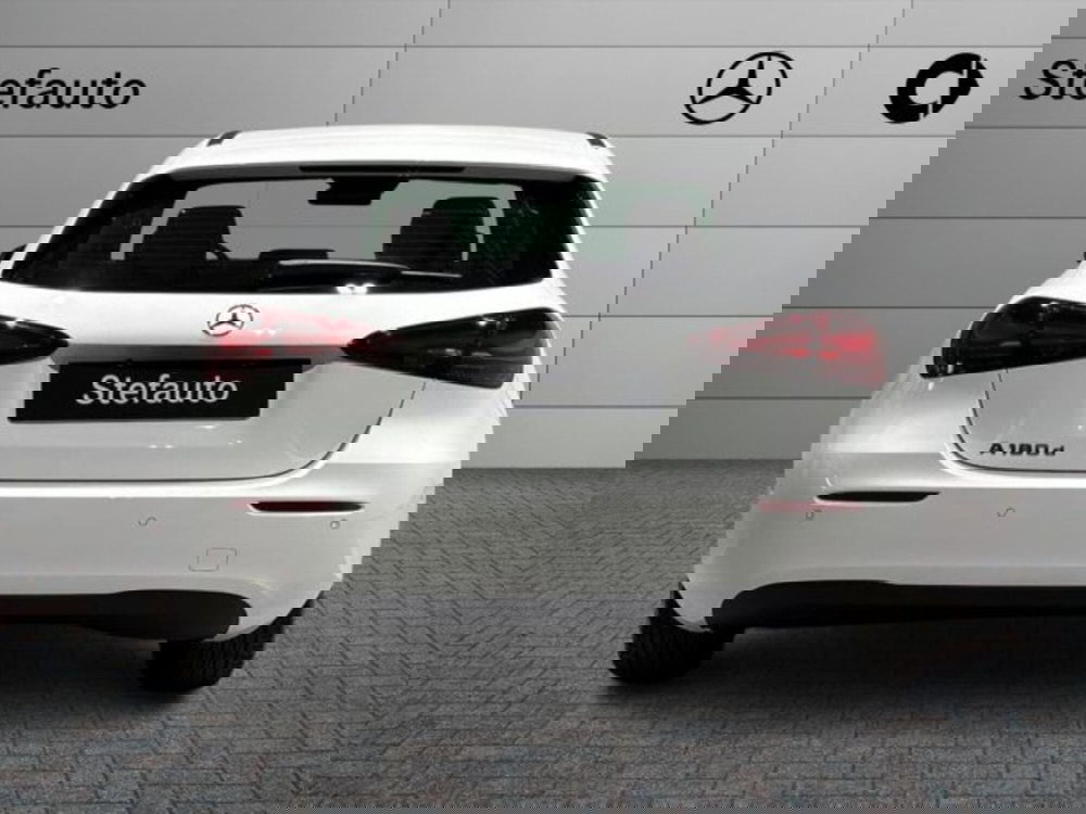 Mercedes-Benz Classe A Sedan nuova a Bologna (6)