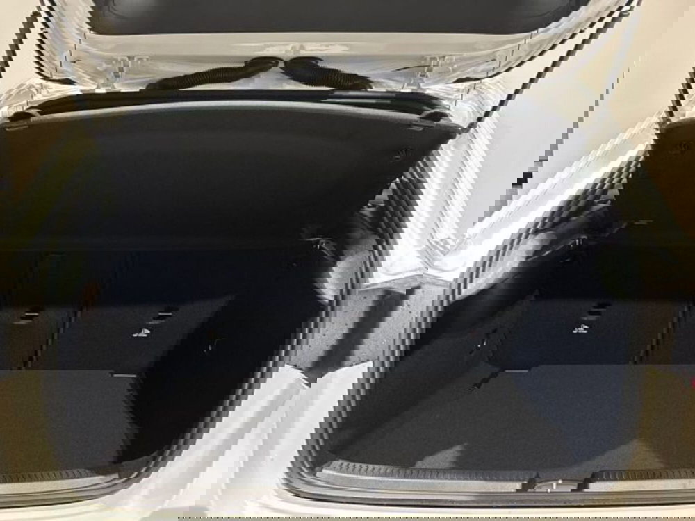 Mercedes-Benz Classe A Sedan nuova a Bologna (7)