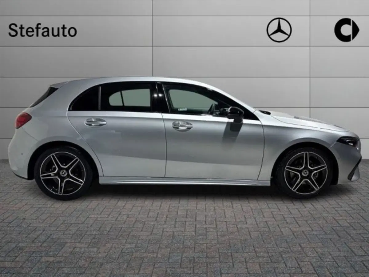 Mercedes-Benz Classe A nuova a Bologna (2)