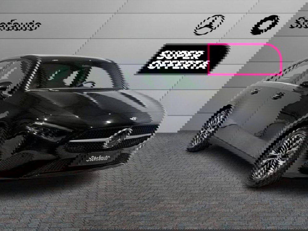 Mercedes-Benz Classe A Sedan nuova a Bologna