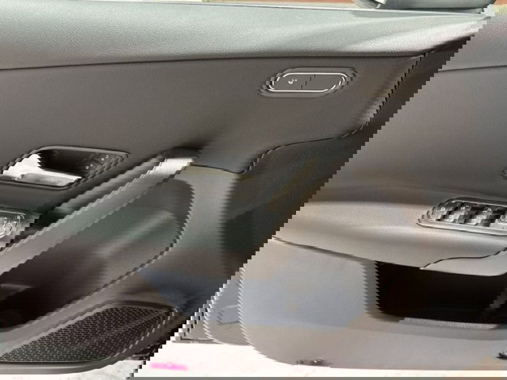 Mercedes-Benz Classe A Sedan nuova a Bologna (10)