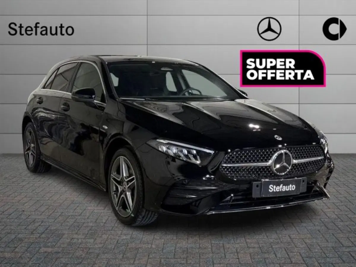 Mercedes-Benz Classe A Sedan nuova a Bologna