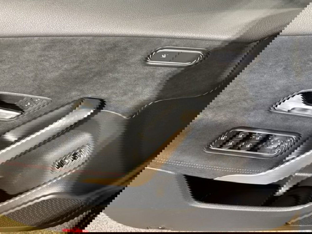 Mercedes-Benz Classe A Sedan nuova a Bologna (10)
