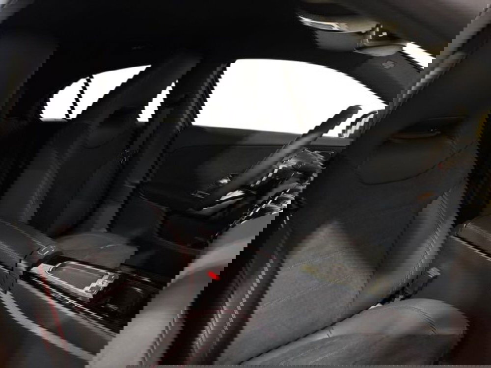 Mercedes-Benz Classe A Sedan nuova a Bologna (16)