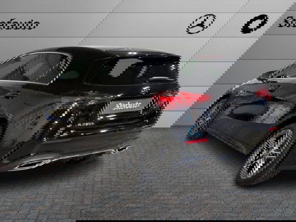 Mercedes-Benz Classe A Sedan nuova a Bologna (5)