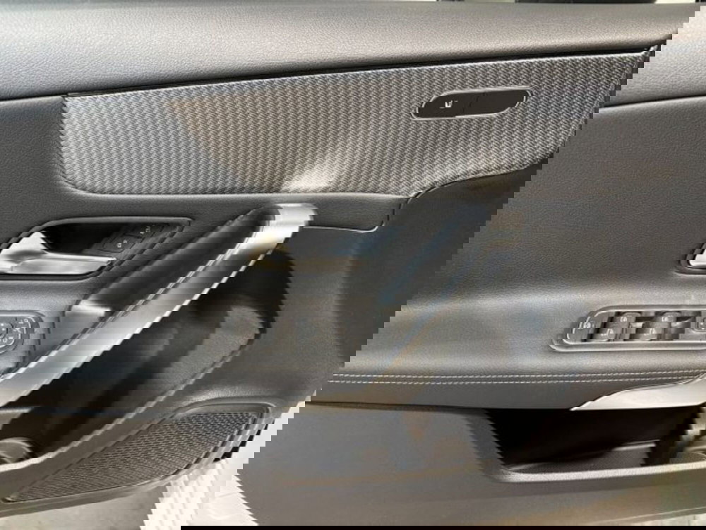 Mercedes-Benz Classe A nuova a Bologna (10)