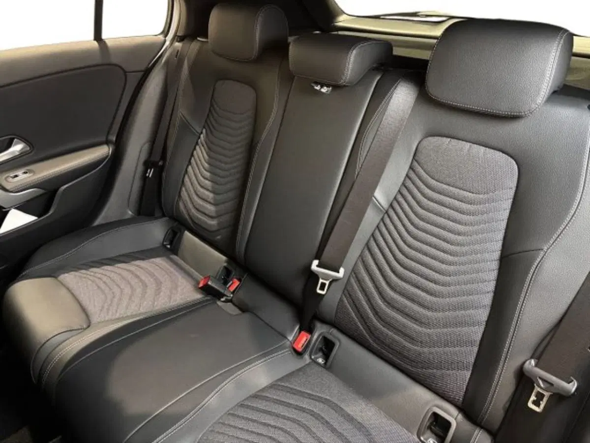 Mercedes-Benz Classe A nuova a Bologna (2)