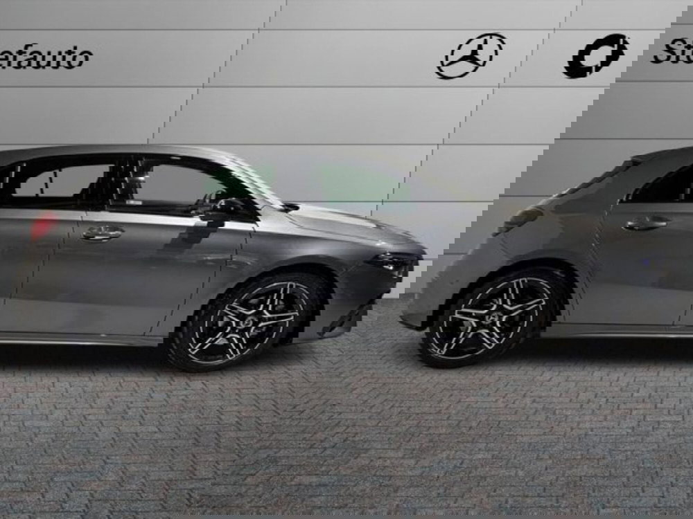 Mercedes-Benz Classe A Sedan nuova a Bologna (2)