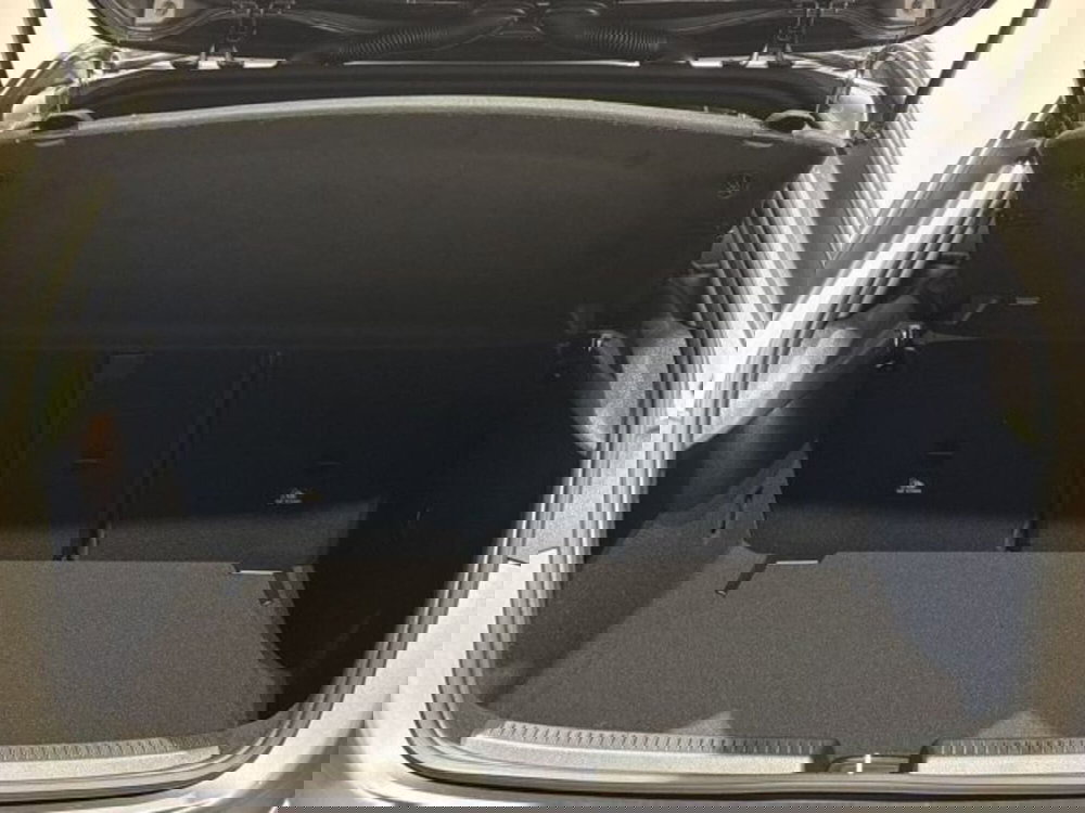 Mercedes-Benz Classe A Sedan nuova a Bologna (7)