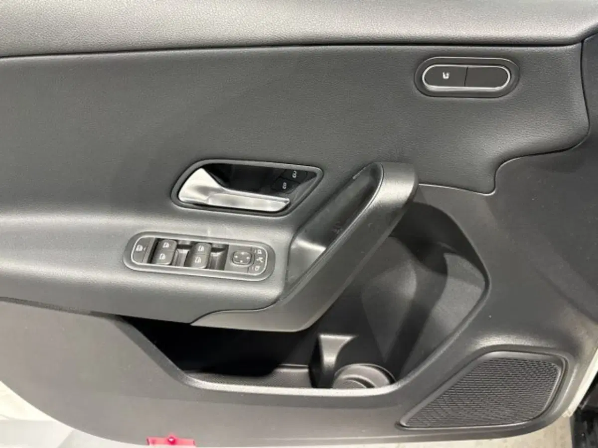 Mercedes-Benz Classe A nuova a Bologna (10)