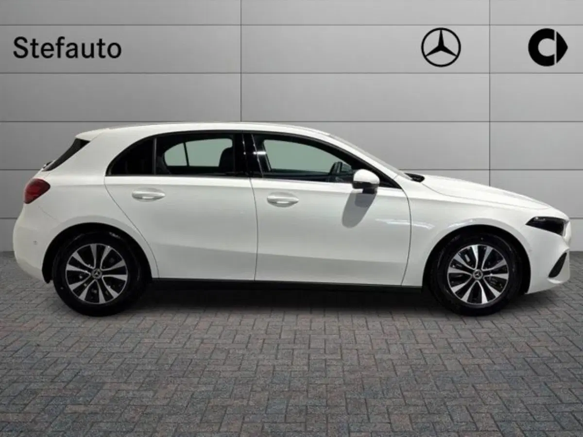 Mercedes-Benz Classe A nuova a Bologna (2)