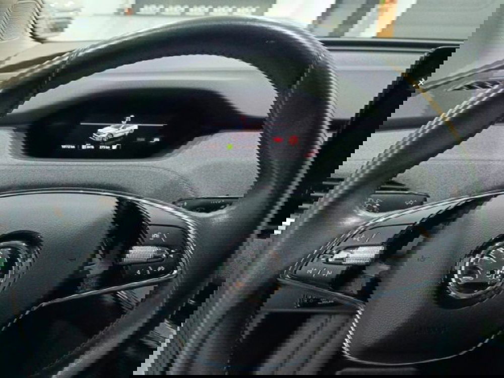 Skoda Enyaq Coupé usata a Catania (18)